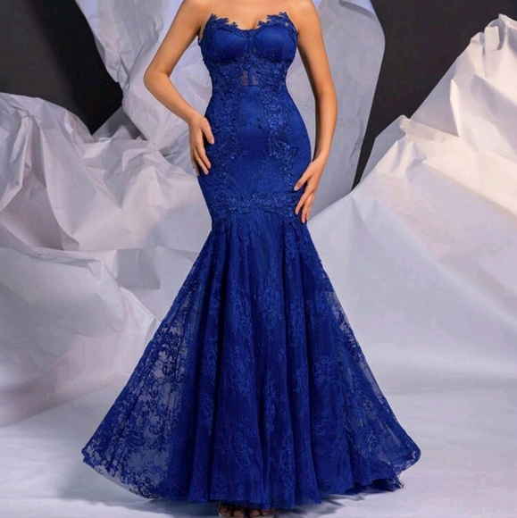 Elegant & Gorgeous Sexy Color Blocking Lace See-Through French Classical - Picture 3 of 4